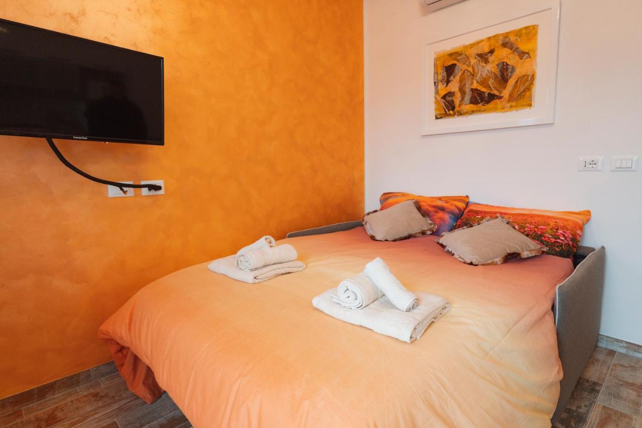 Apartament San Giusto Elegante Bilocale Con Balcone E Vista Triest Zewnętrze zdjęcie